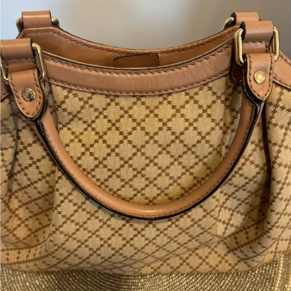 Gucci Tan Checkered Women's Bag - Picture 2 of 4